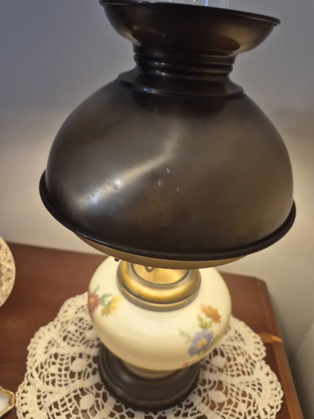 Hurricane Style Boudoir Lamp 18